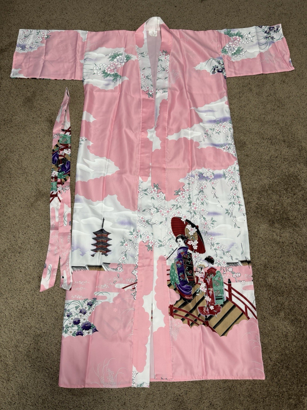 Vintage Juguemm Japanese Kimono Robe Size 56 Medium-Large Pink Floral Sakura 80s