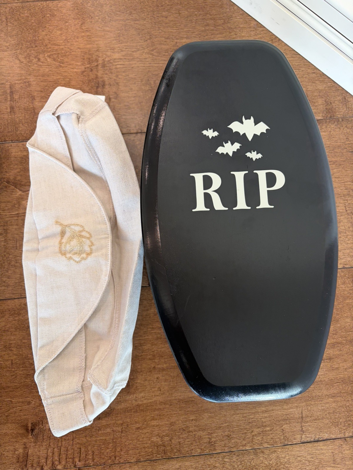 Rare 2015 Longaberger “RIP”Halloween Coffin Casket Basket, Lid & Liner WOW