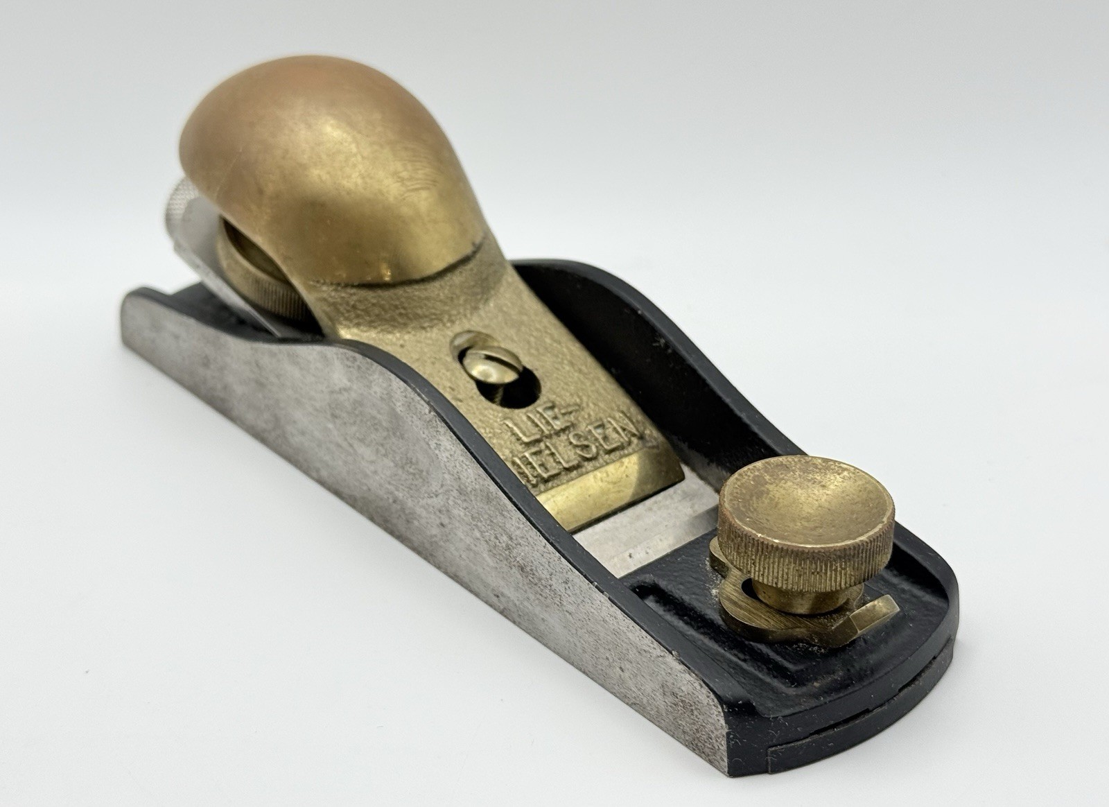 Lie-Nielsen No. 60-1/2 Low Angle Block Plane Adjustable Mouth USA Woodworking Lie-Nielsen No. 60-1/2 Low Angle Block Plane Adjustable Mouth USA Woodworking