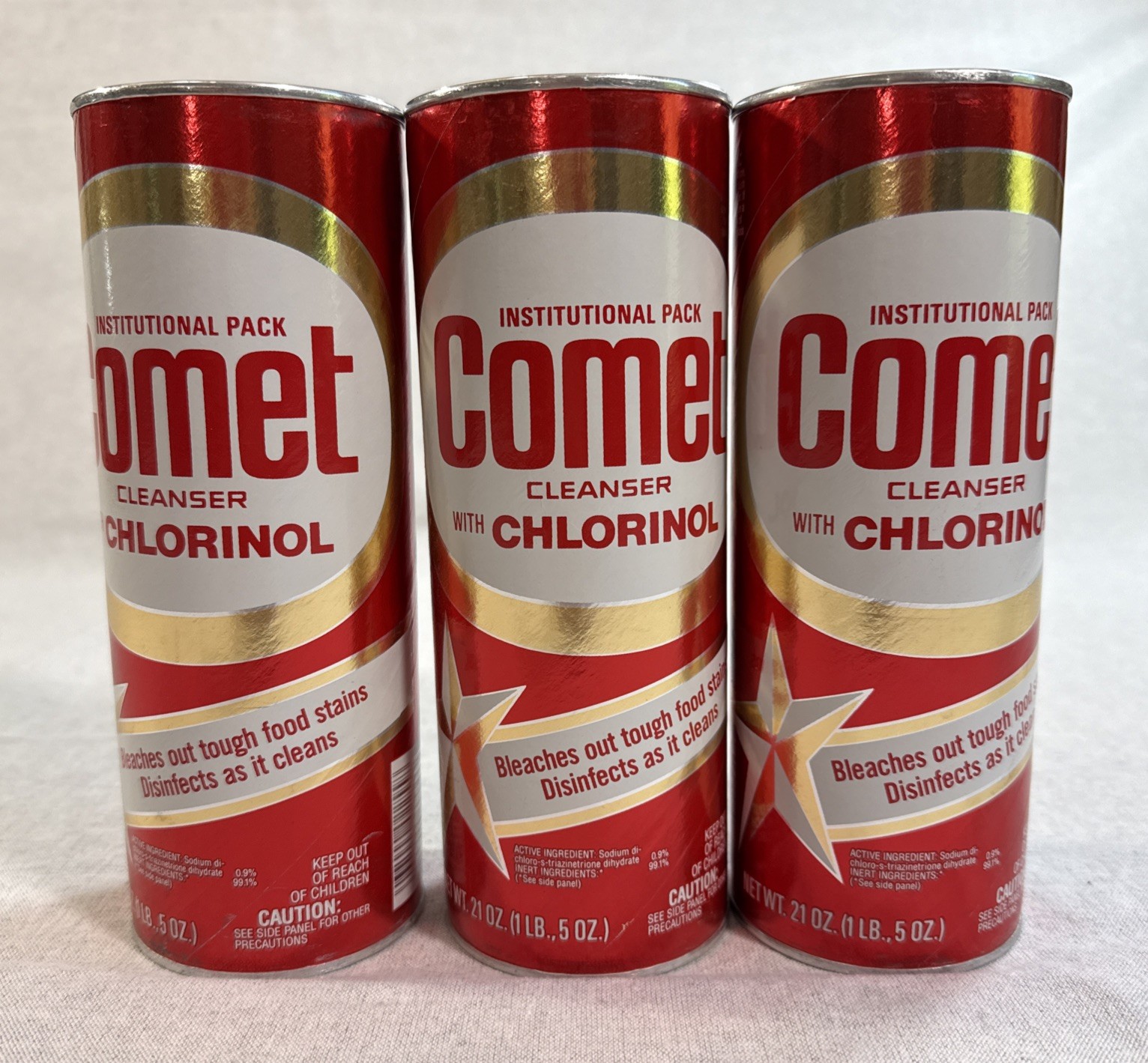 3 COMET CLEANSER Super Chlorinol Disinfects Red LABEL Unopened Vintage Made USA