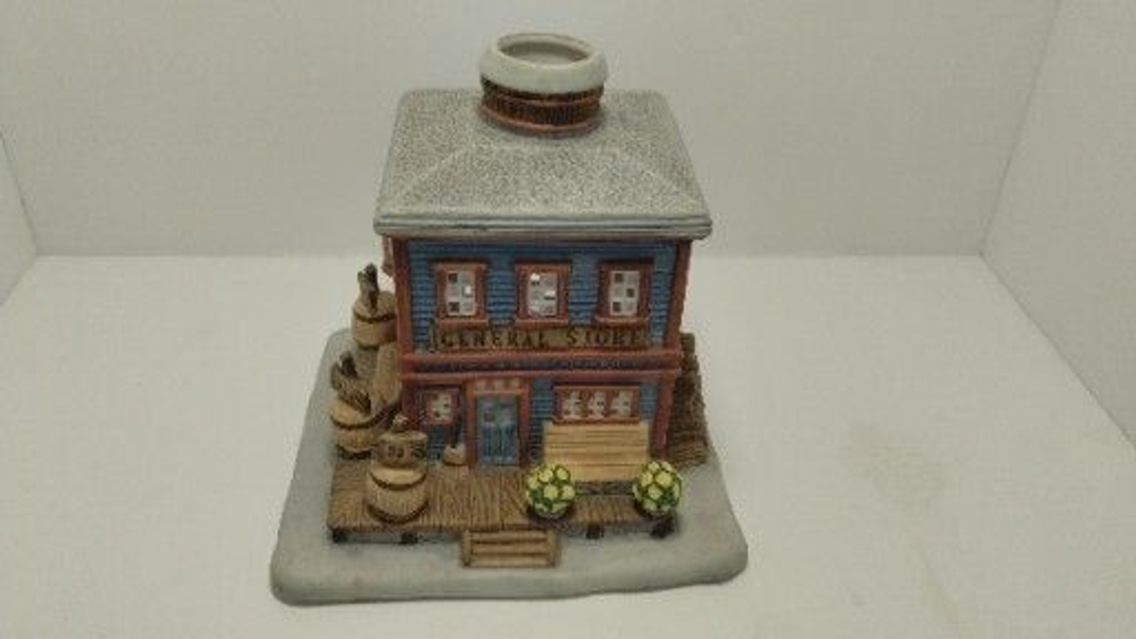 Partylite Village General Store Ceramic Tealight Candle Holder 6\