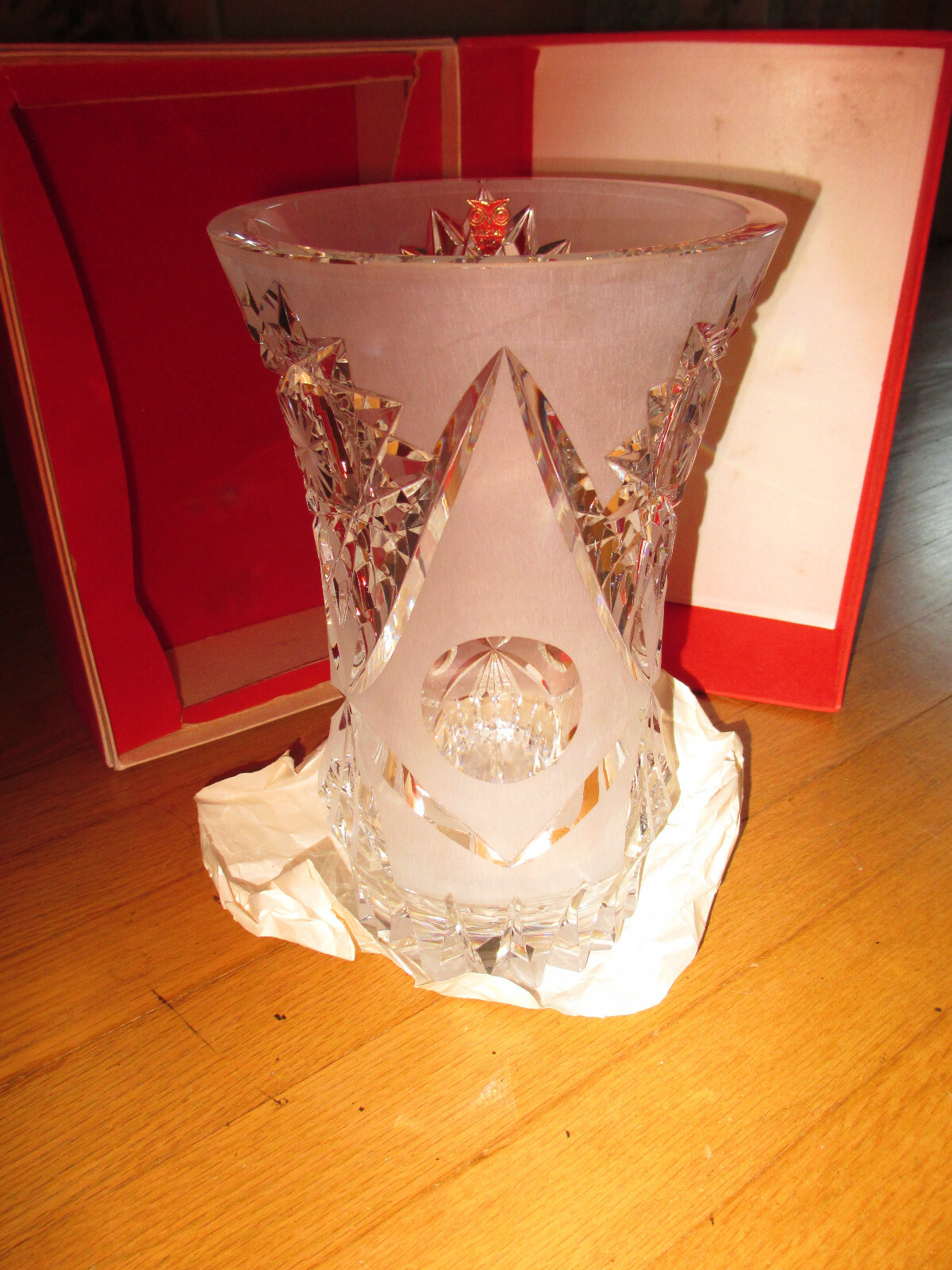 YUGOSLAVIAN Hand Cut Kristal Cuk Led Crystal Grand Vase Frosted RARE ILLUMINATI