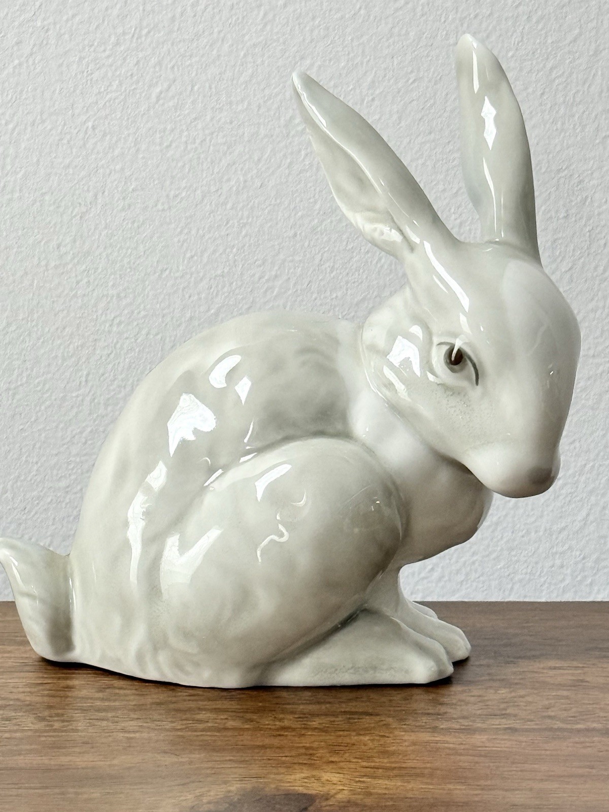Vintage Miquel Requene Rabbit Cuart De Poblet Porcelanse Light Grey Bunny Spain Vintage Miquel Requene Rabbit Cuart De Poblet Porcelanse Light Grey Bunny Spain