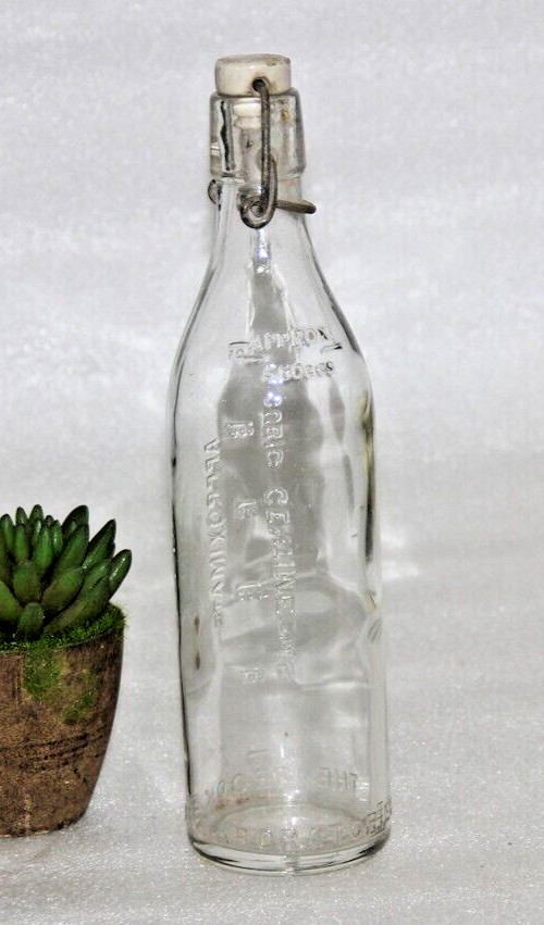 Vintage Approximate CBM The CRRK 560 CCS  Laboratory German Glass Bottle & Cap