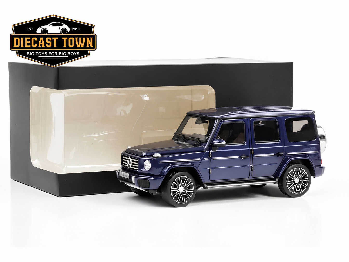 1/18 NOREV MERCEDES BENZ G-CLASS AMG LINE (W465) 2022 SODALITH BLUE Dealer Ed.