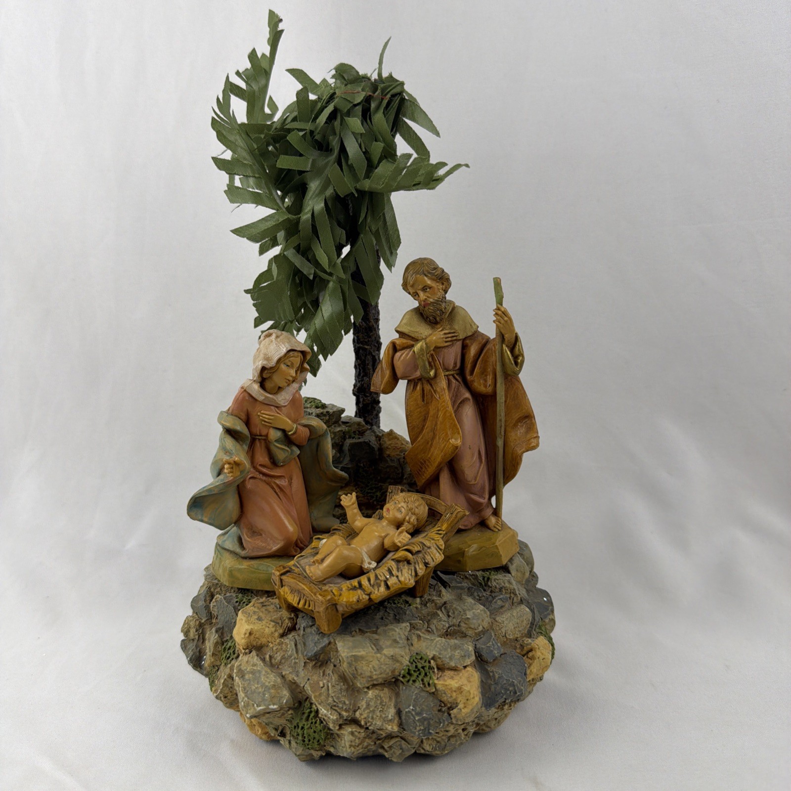 90th Anniversary Fontanini Musical Holy Family Set 5\