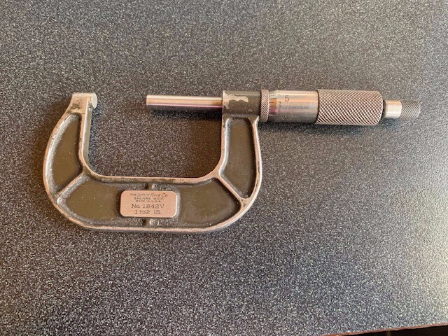 Vintage Lufkin Outside Micrometer No. 1842V, 1 to 2 in. – Original Box/Paperwork
