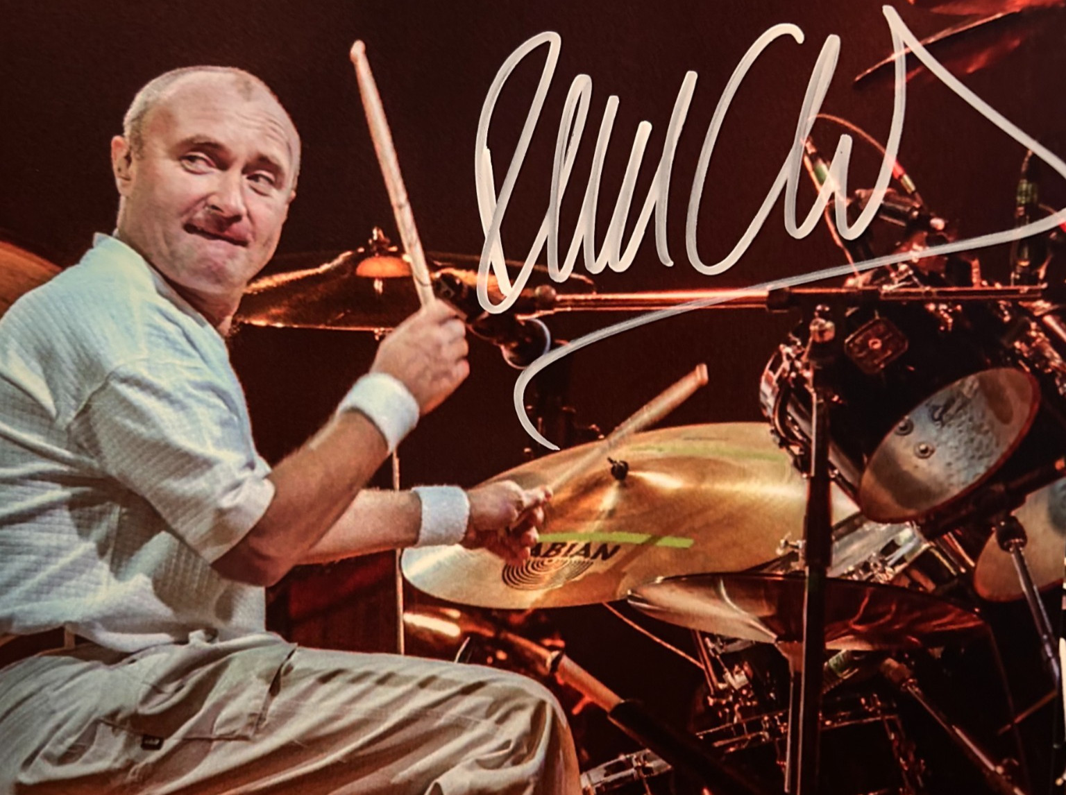 PHIL COLLINS Signed (GENESIS) 8x10\