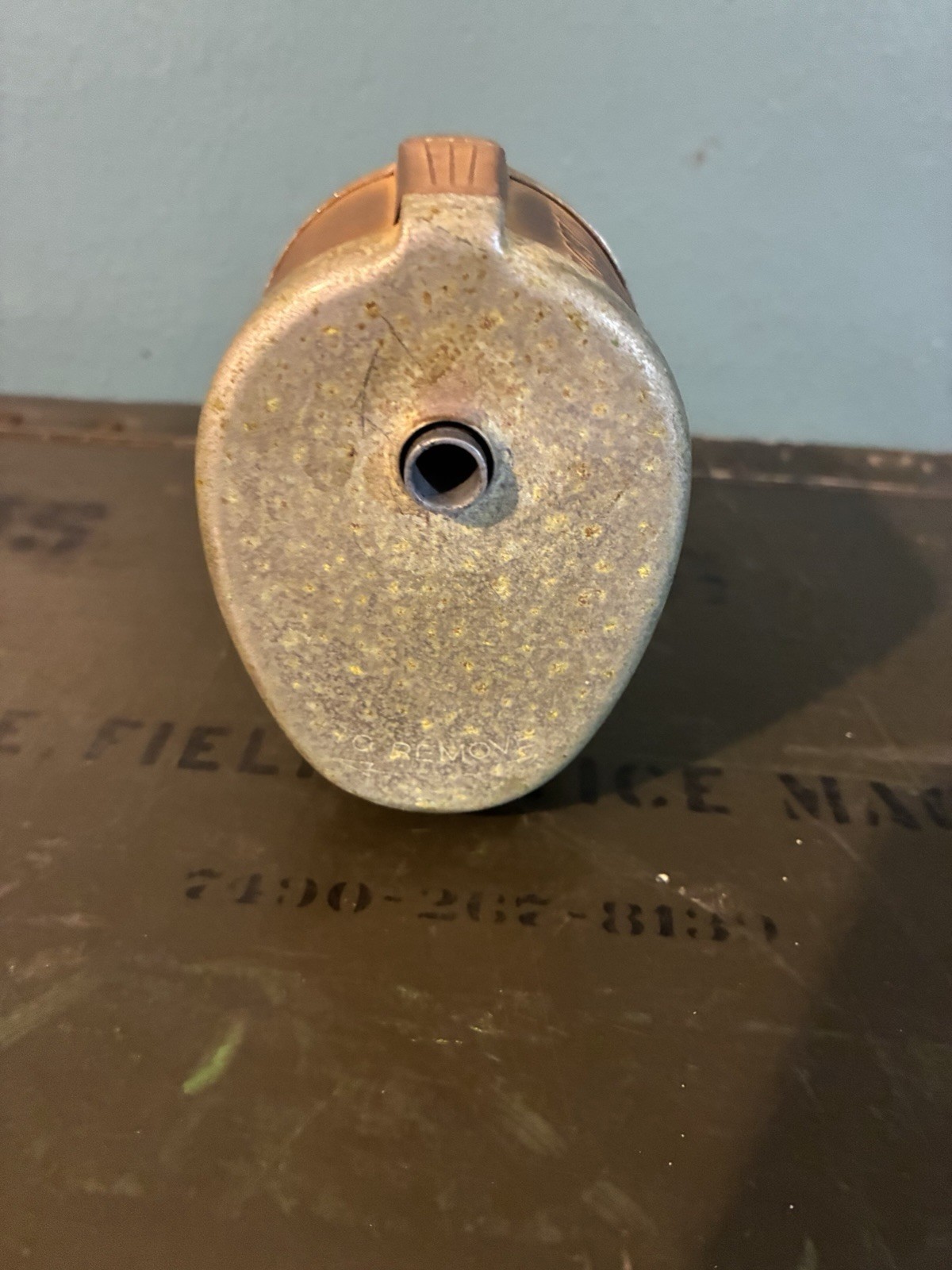 Title: Vintage Boston Model L Hand Crank Mechanical Pencil Sharpener