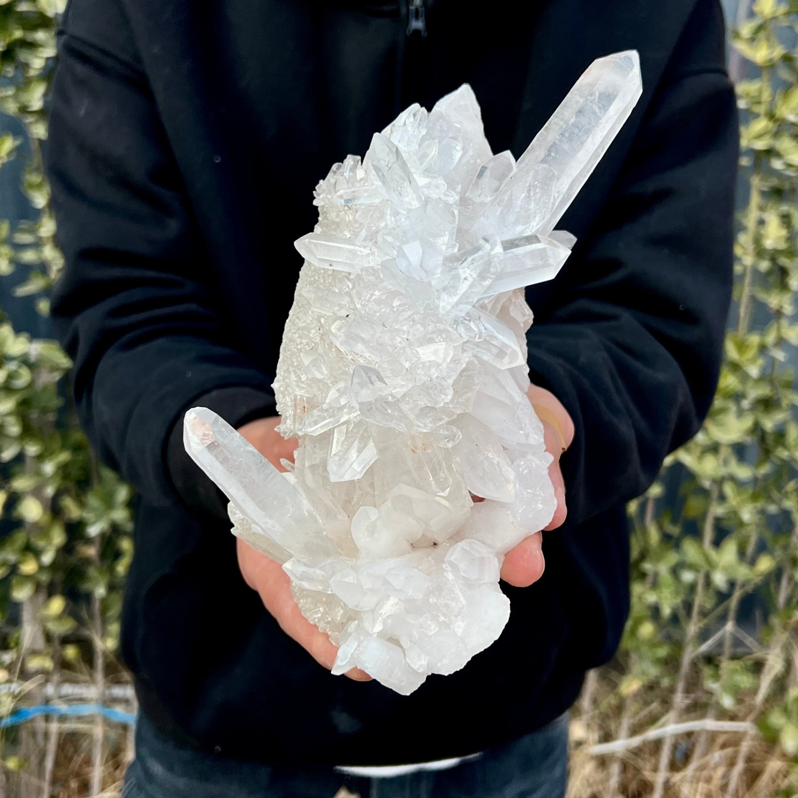 2.6LB A+++Natural white crystal Himalayan quartz cluster raw stone/mineral