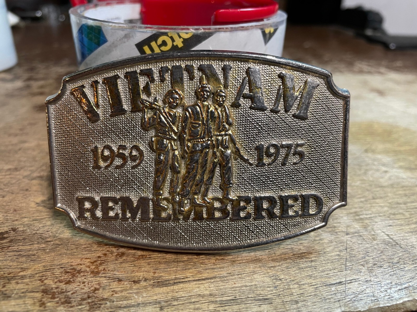 VIETNAM REMEMBERED 1959 1975 War Veteran Veterans F.E. Hart Numbered Belt Buckle