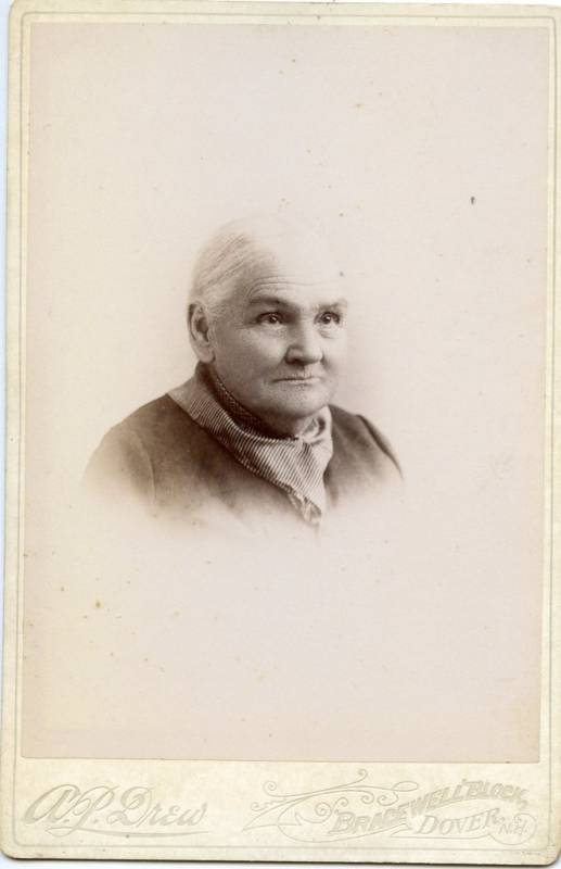Cabinet Photo - Dover New Hampshire-Lady-Drew Studio-Bracewellblock