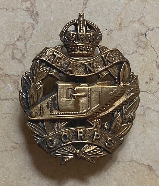 WWI BRITISH ARMY TANK CORPS BRASS CAP BADGE TAPERED SLIDER J.R.GAUNT LONDON MARK