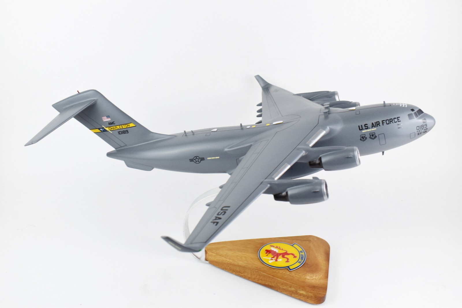 16th Airlift Squadron \'Spirit of Berlin\' (Charleston) C-17 Model, 1/116th Scale