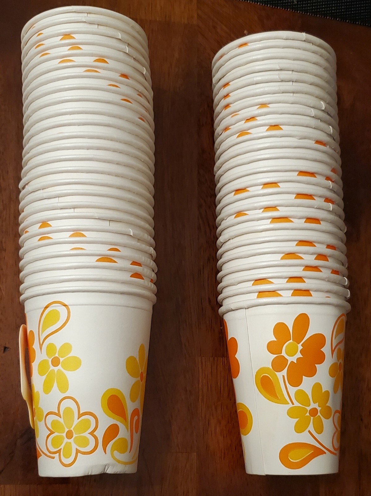 70s Dixie 8 oz Hot Cold Cups Sunflower Design Vintage W/ Handle & Without Rare
