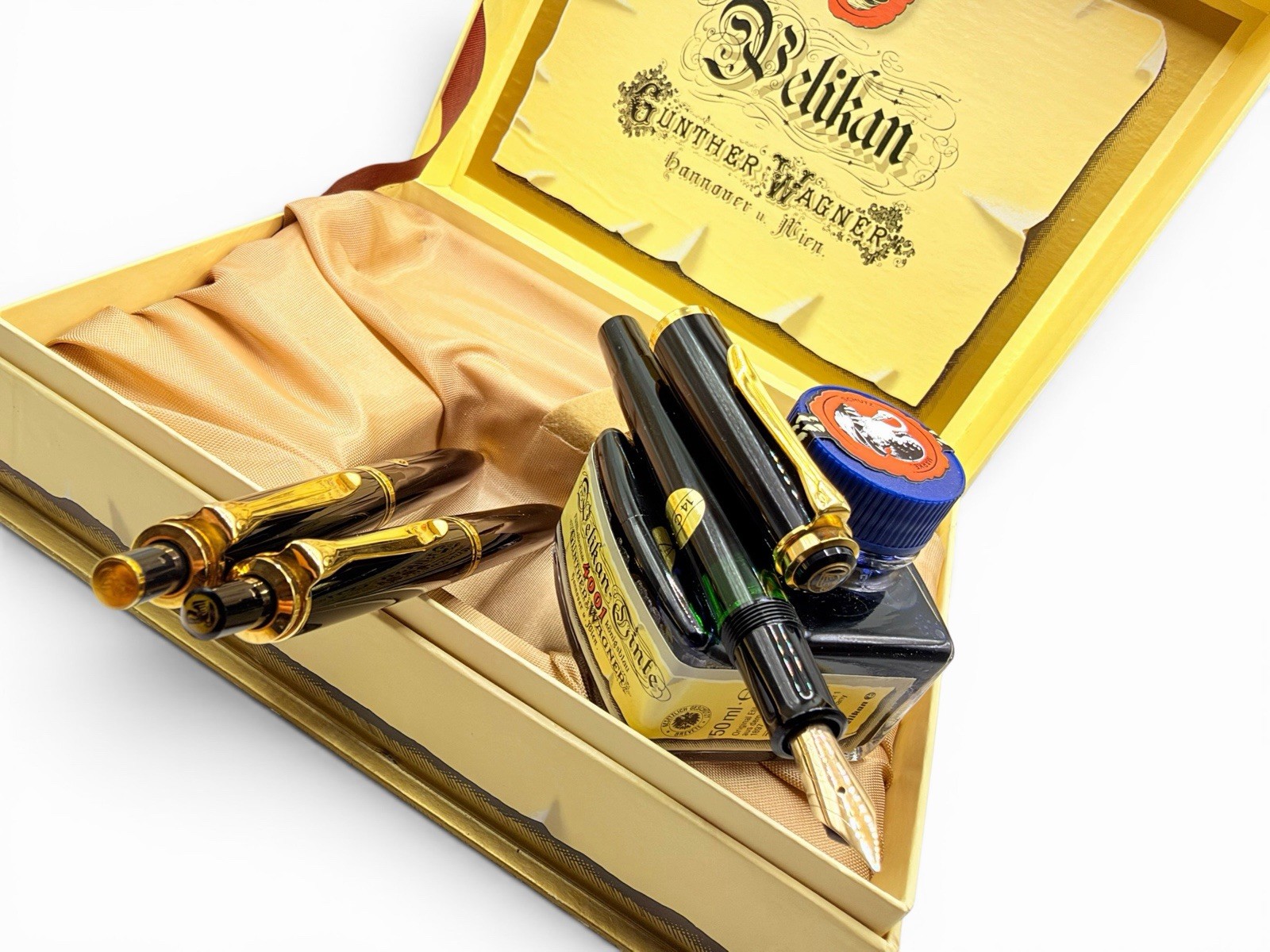 NOS Rare PELIKAN M500 BLACK 4pc SET Fountain Pen & Ballpoint & Pencil-M400 M600