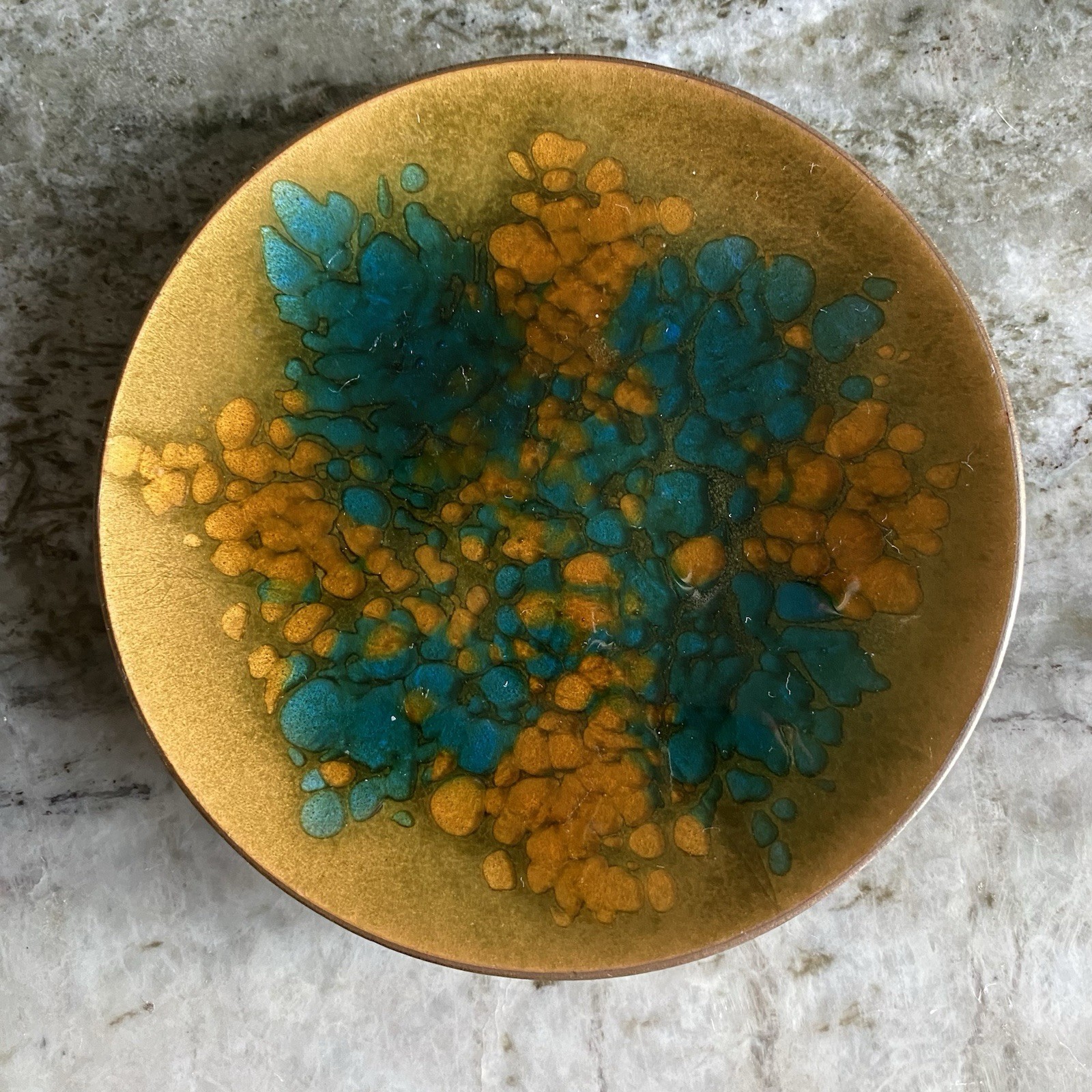 Kareka Enamel Metallic Copper Trinket Dish Gold Green Round 4” MCM Speckled