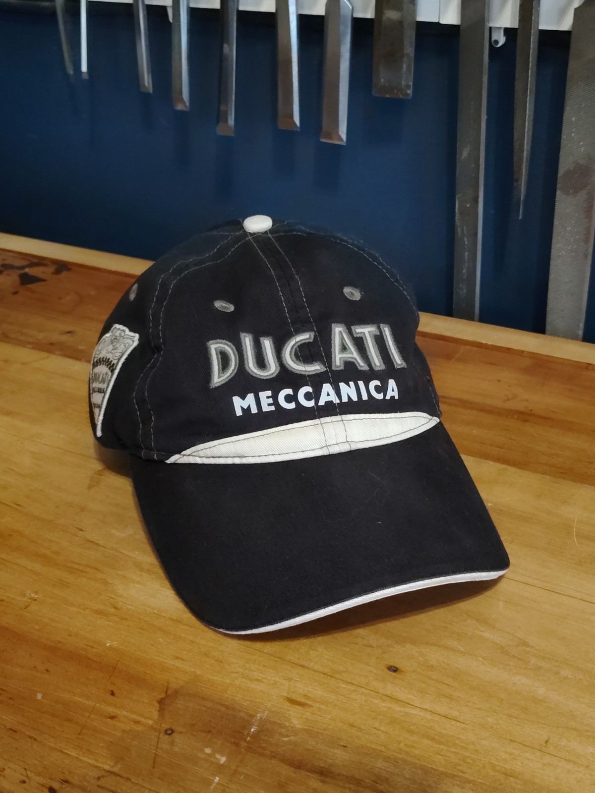 Ducati Meccanica Bologna Motorcycle Collectible Rare vintage Baseball Cap 