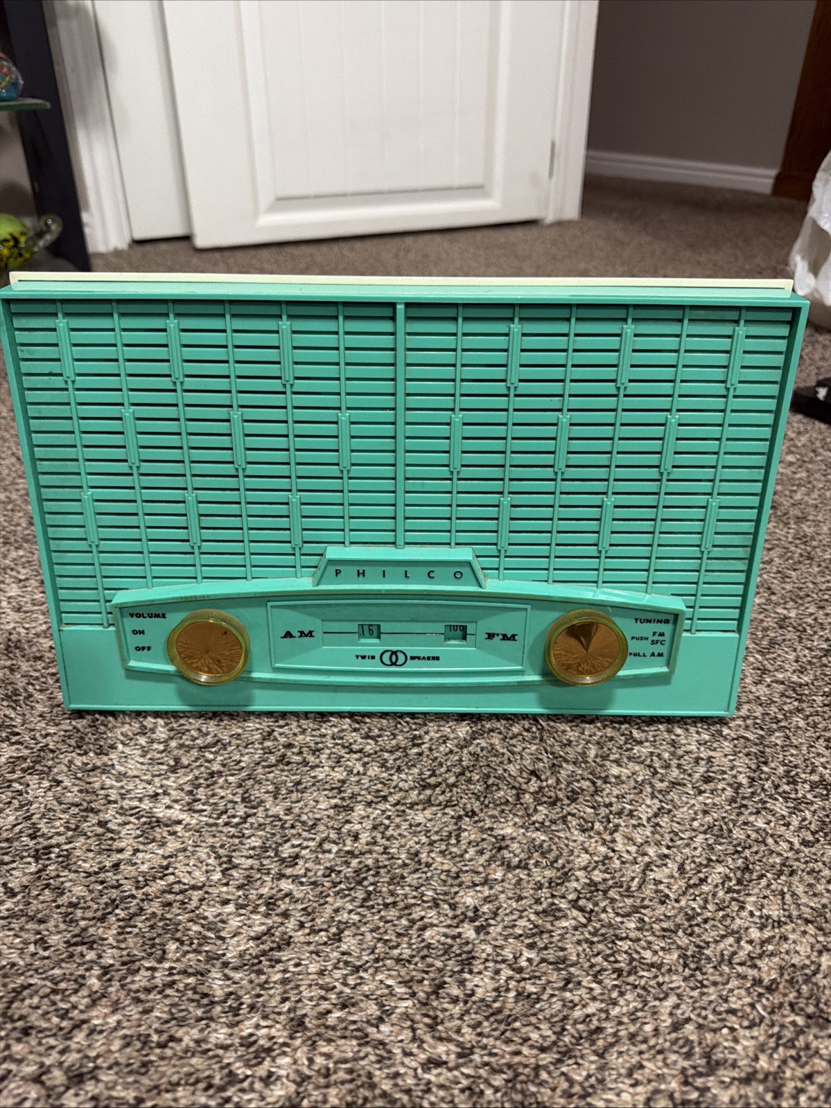 1959 Philco Frequency Modulation- Tube Blue Radio Model J995-124 Works Great 1959 Philco Frequency Modulation- Tube Blue Radio Model J995-124 Works Great