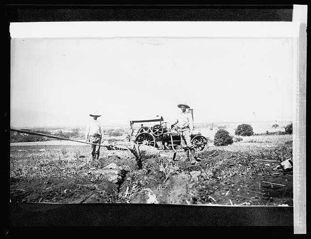 Photo:Hawaiian Islands General View Farmers with Plow Cart 1910s
