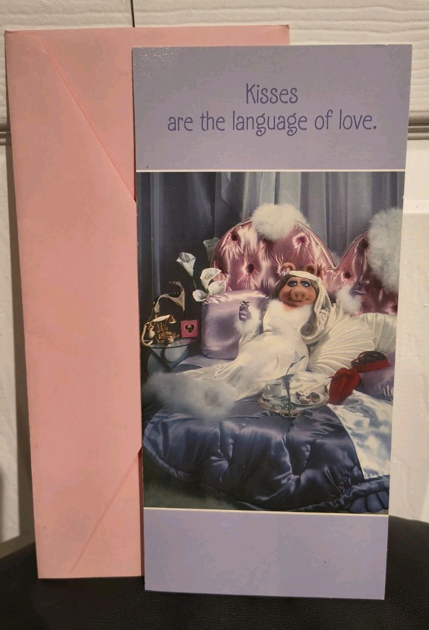Vtg 1982 Ambassador Muppets MISS PIGGY Seductive Love Card- Unused W/ Envelope
