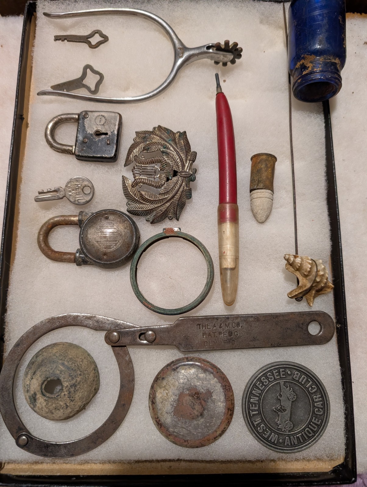 Antique 18 19th Century Antique Items. Civil War Up