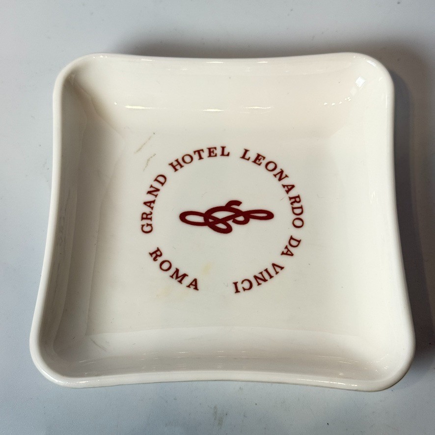 GRAND HOTEL DA VINCI ROME ITALY Porcelain Souvenir Dish ASHTRAY