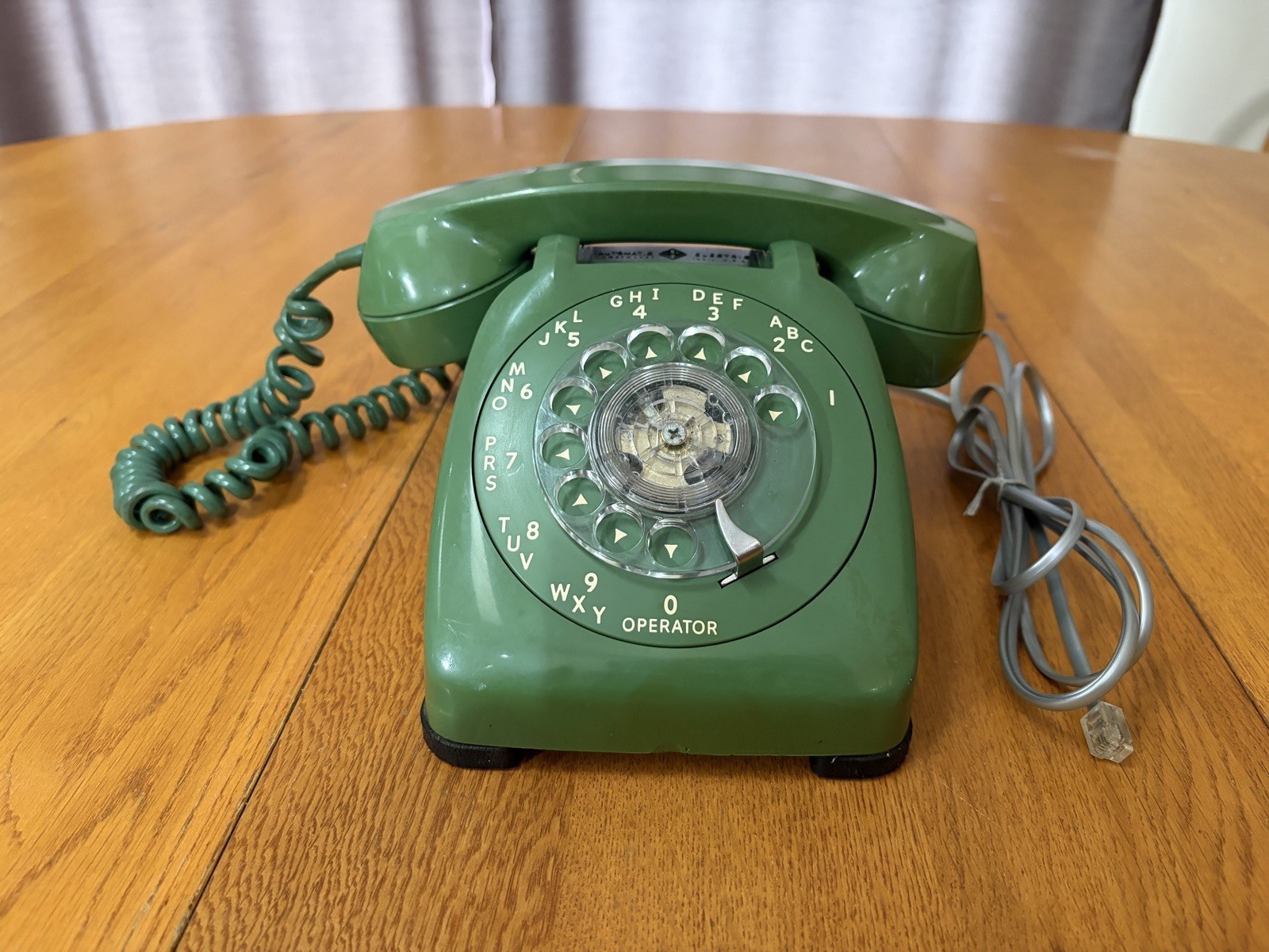 VINTAGE 1970’s AVOCADO ARMY GREEN ROTARY TELEPHONE AOTOMATIC ELECTRIC MONOPHONE VINTAGE 1970’s AVOCADO ARMY GREEN ROTARY TELEPHONE AOTOMATIC ELECTRIC MONOPHONE