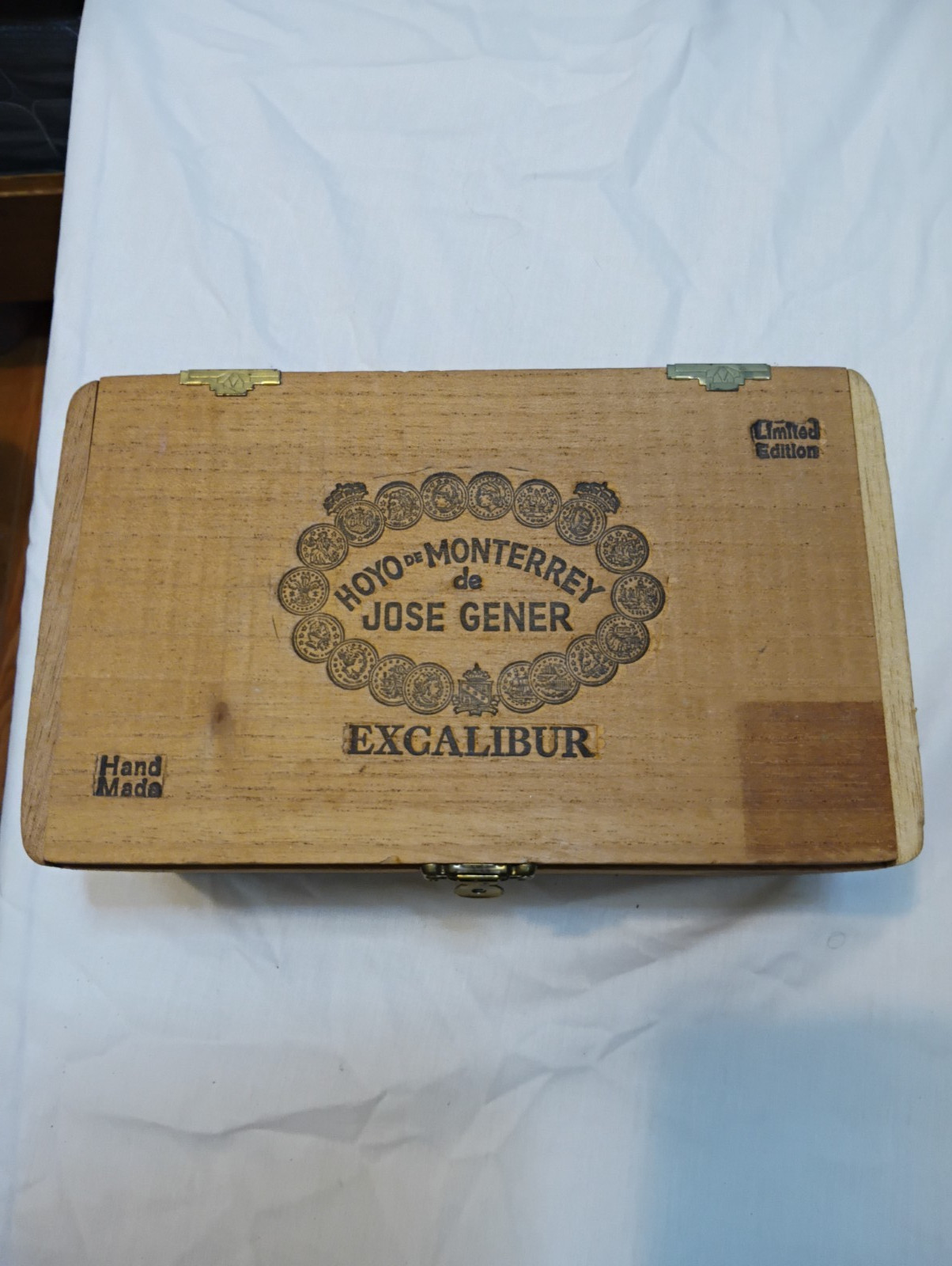 vintage cigar wood box