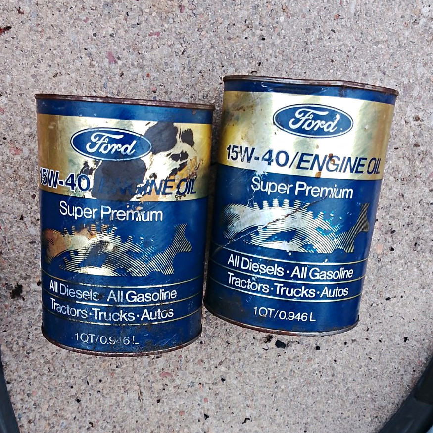 Vintage FORD Super Premium 15w-40 Engine Oil Full Qt. Can