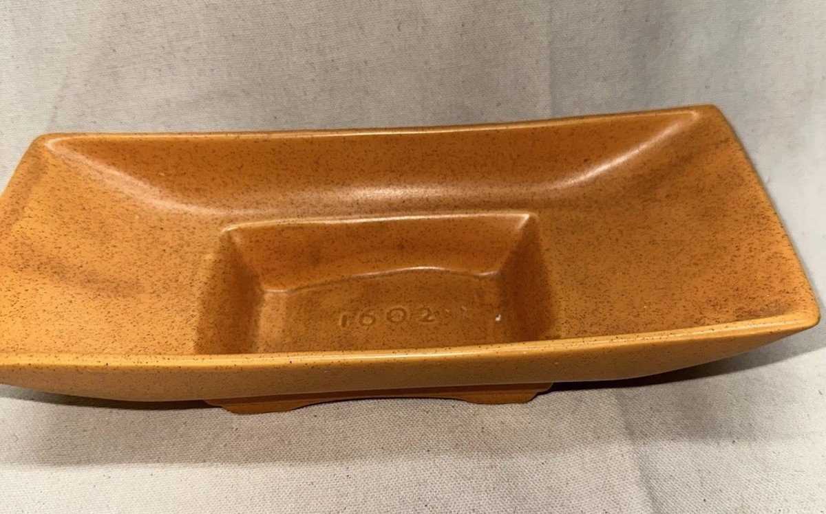 Vintage McCoy Rare Color Orange Pottery Planter USA on bottom 1602 inside