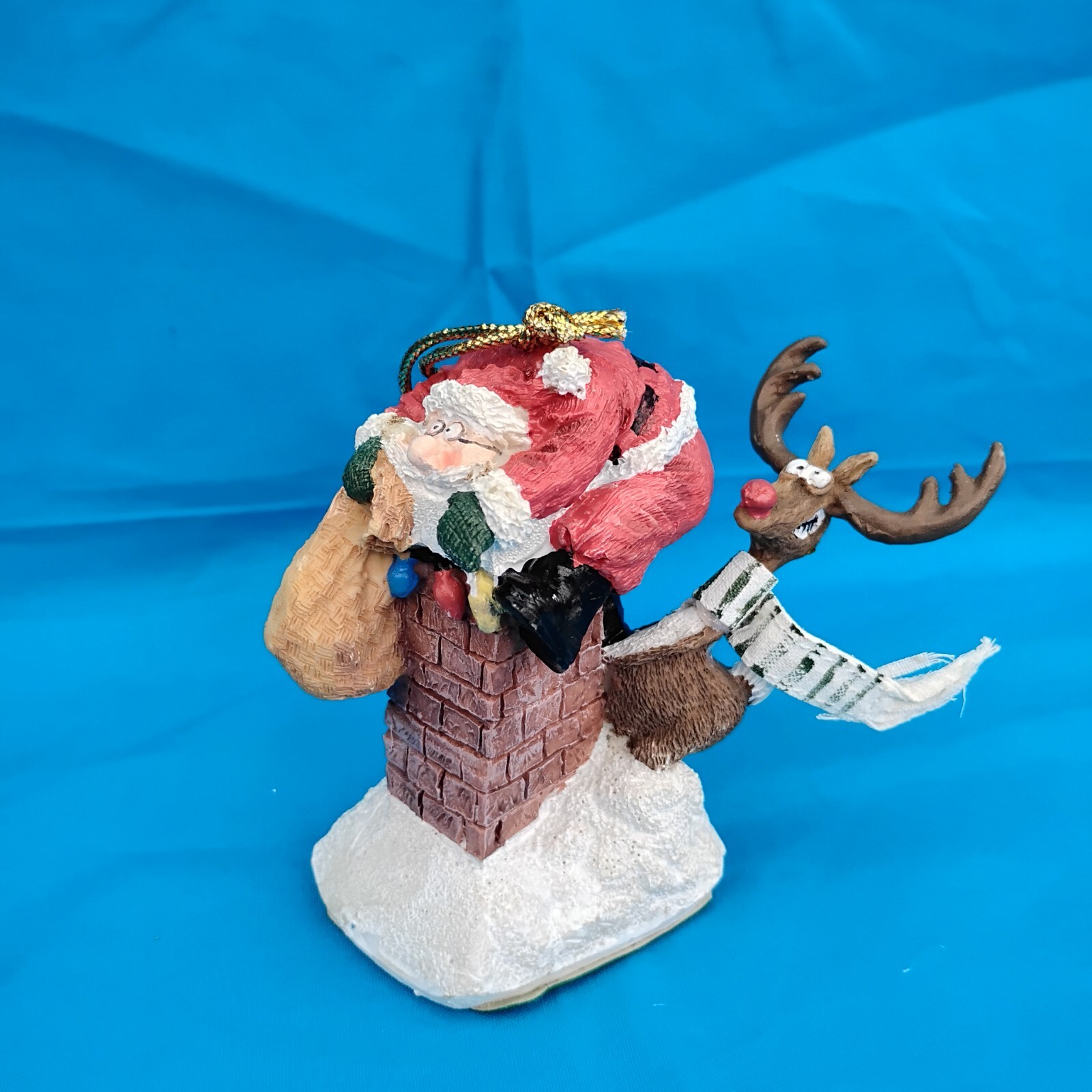 Jim Borgman Santa Delivers 1994 Lazarus Inc Christmas Centerpiece Jb01