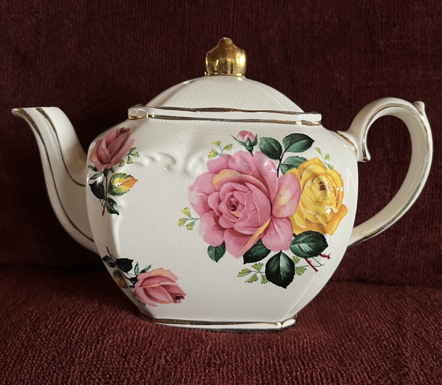 Vintage Sadler Cube Teapot Floral Roses Gold Trim Made in England Mark Stamp