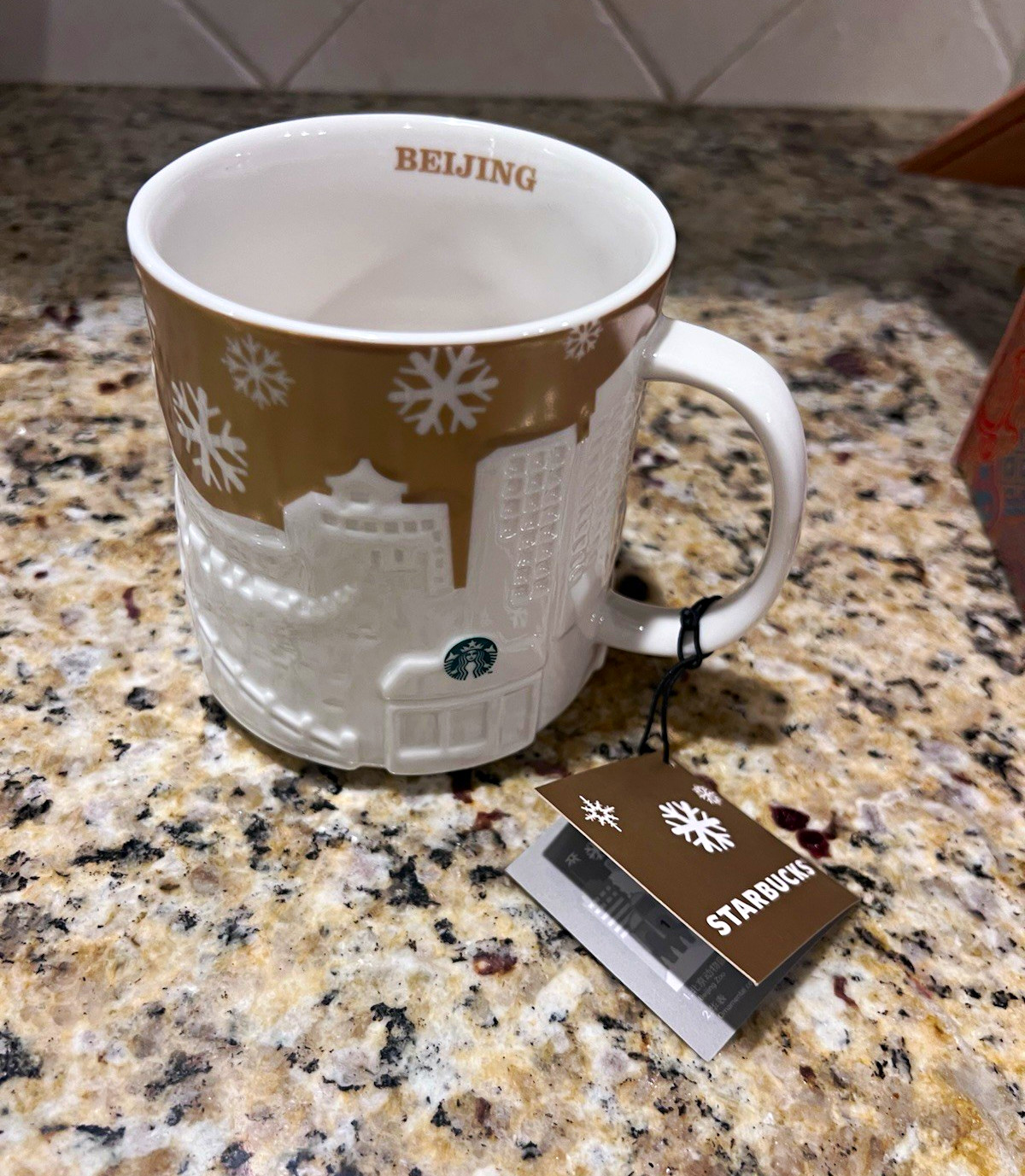 NWT Starbucks China Beijing City Relief Gold Christmas Mug 16oz w/ Gift Box