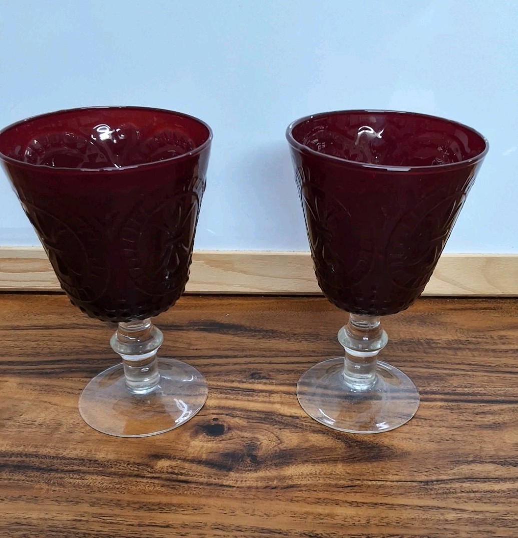 Vtg Ruby Red Stemmed Water/Wine Goblets Set Of 2 Molded Glass Christmas Dinner
