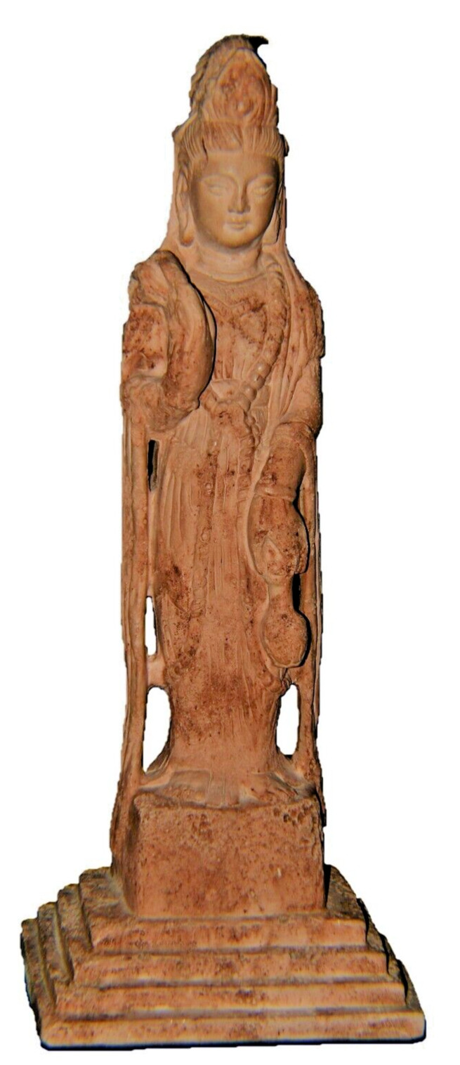 Jaru of California Guanyin Goddess Terracotta Sculpture 20\