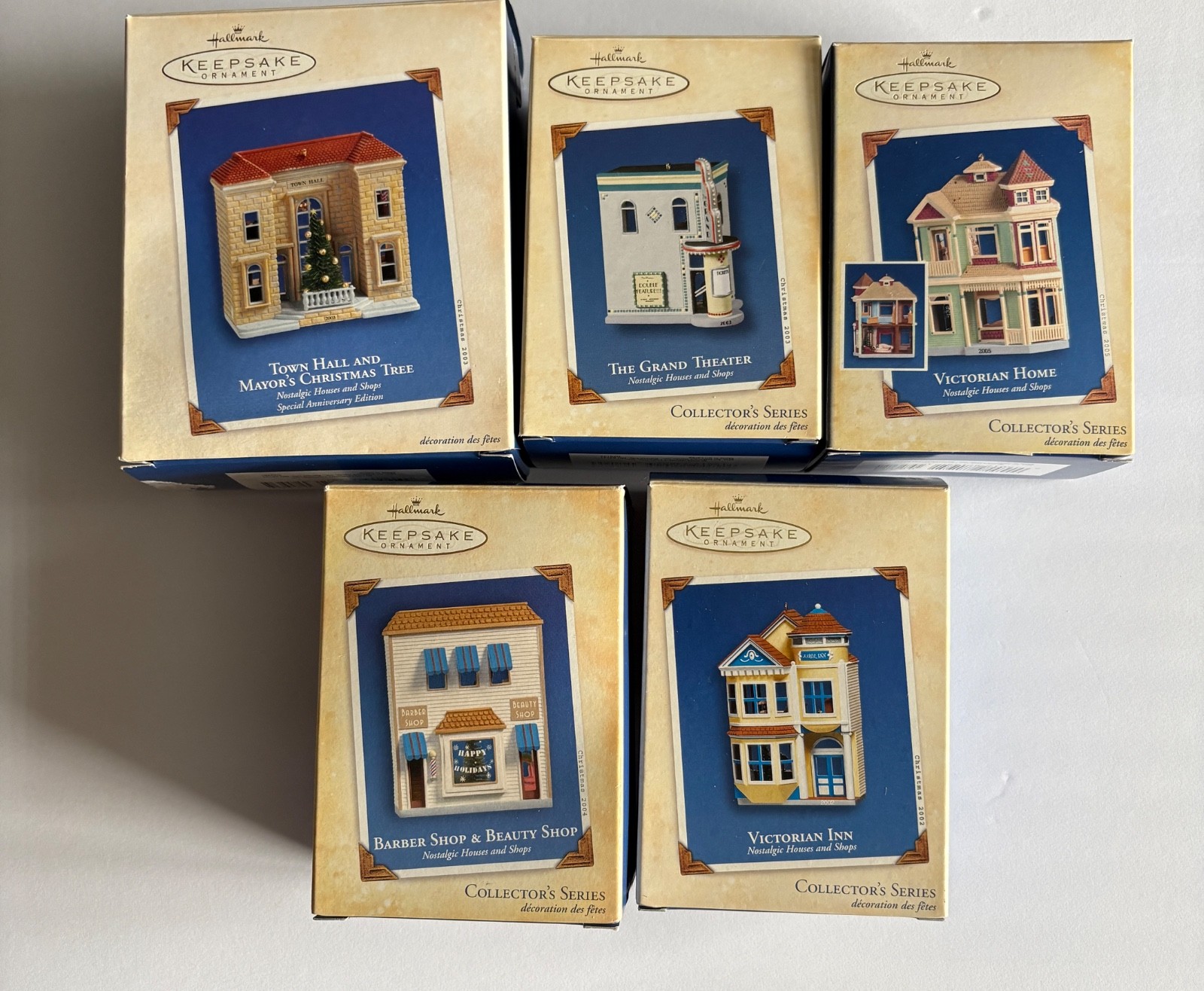 HALLMARK NOSTALGIC HOUSES & SHOPS LOT OF 5 MIB WITH CARDS HALLMARK NOSTALGIC HOUSES & SHOPS LOT OF 5 MIB WITH CARDS