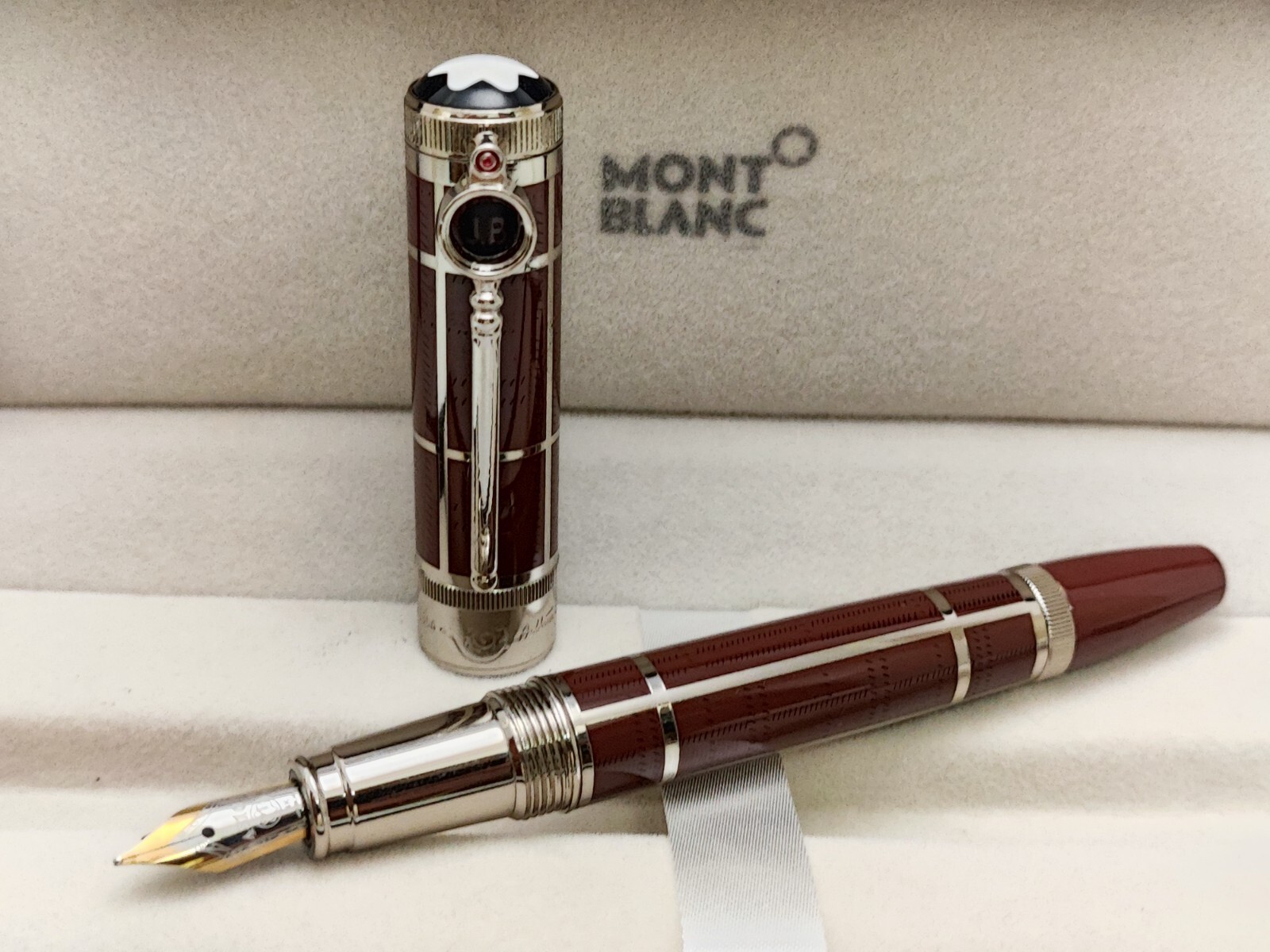 Montblanc Writers Edition Sir Arthur Conan Doyle Fountain Pen - 