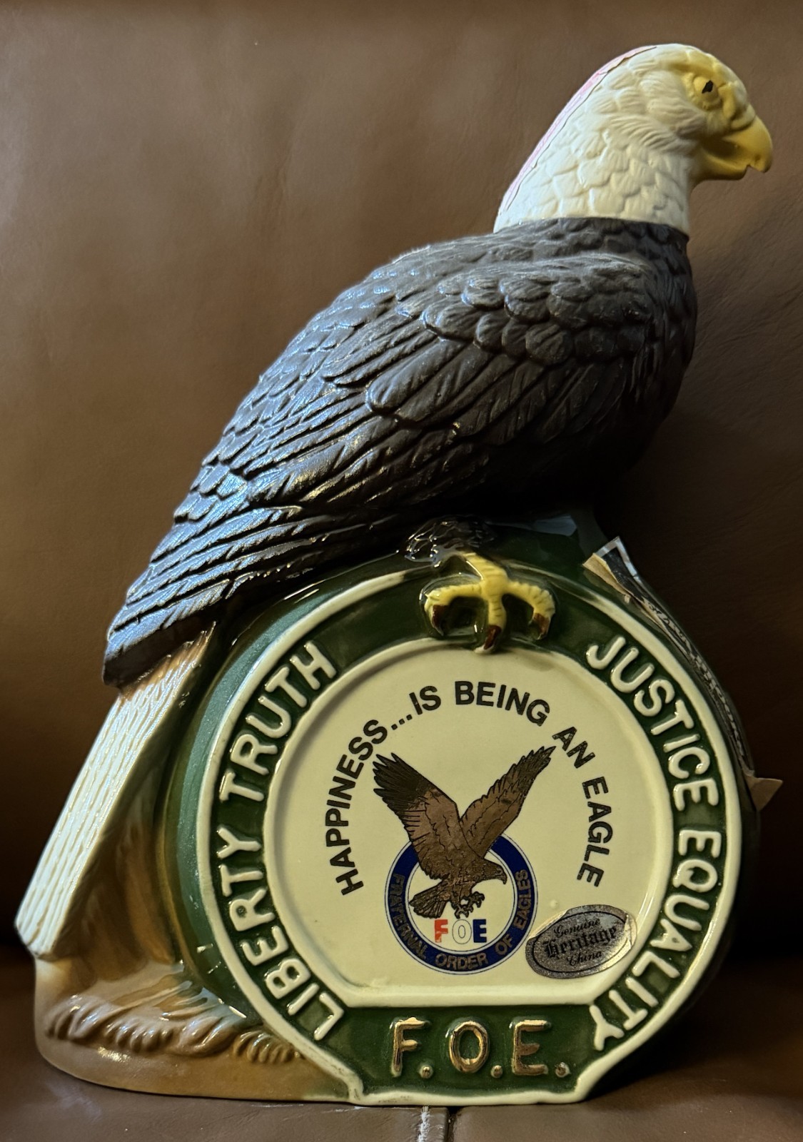 VINTAGE 1978 EZRA BROOKS F.O.E. EAGLE DECANTER
