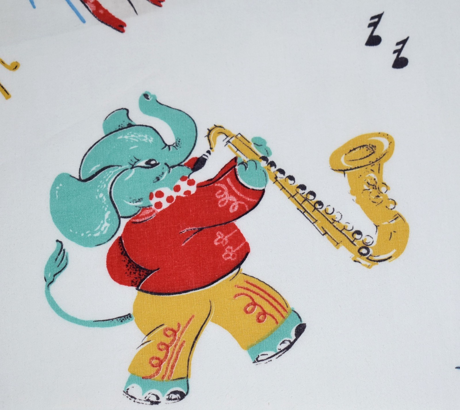 Vtg Nursery Print Animals Cotton Fabric Sheet Casing Repurpose 1950s Circus Bear