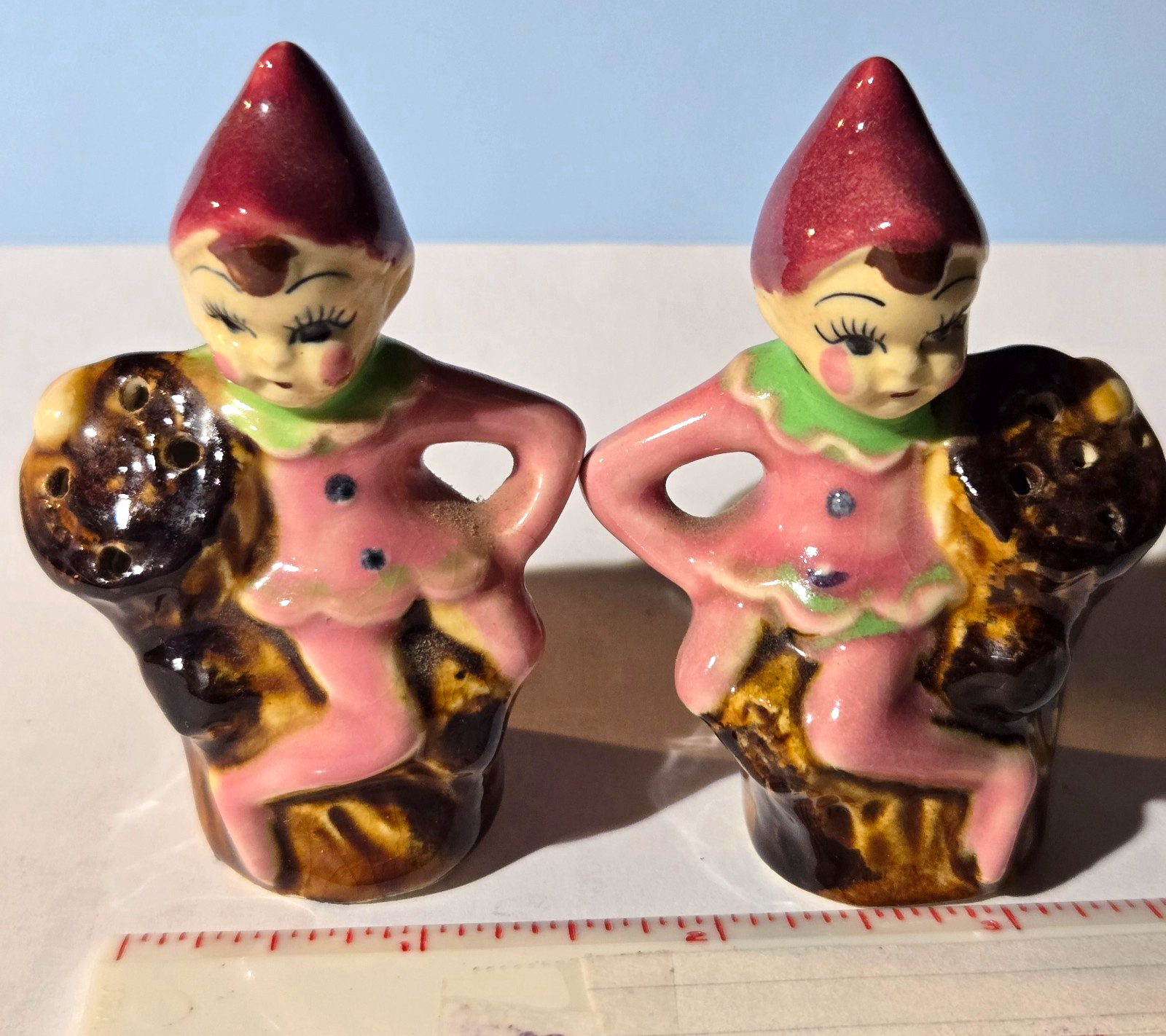 Made in Japan Vintage Ceramic Girl Salt & Pepper Shakers Set 2pc 1950s cork 