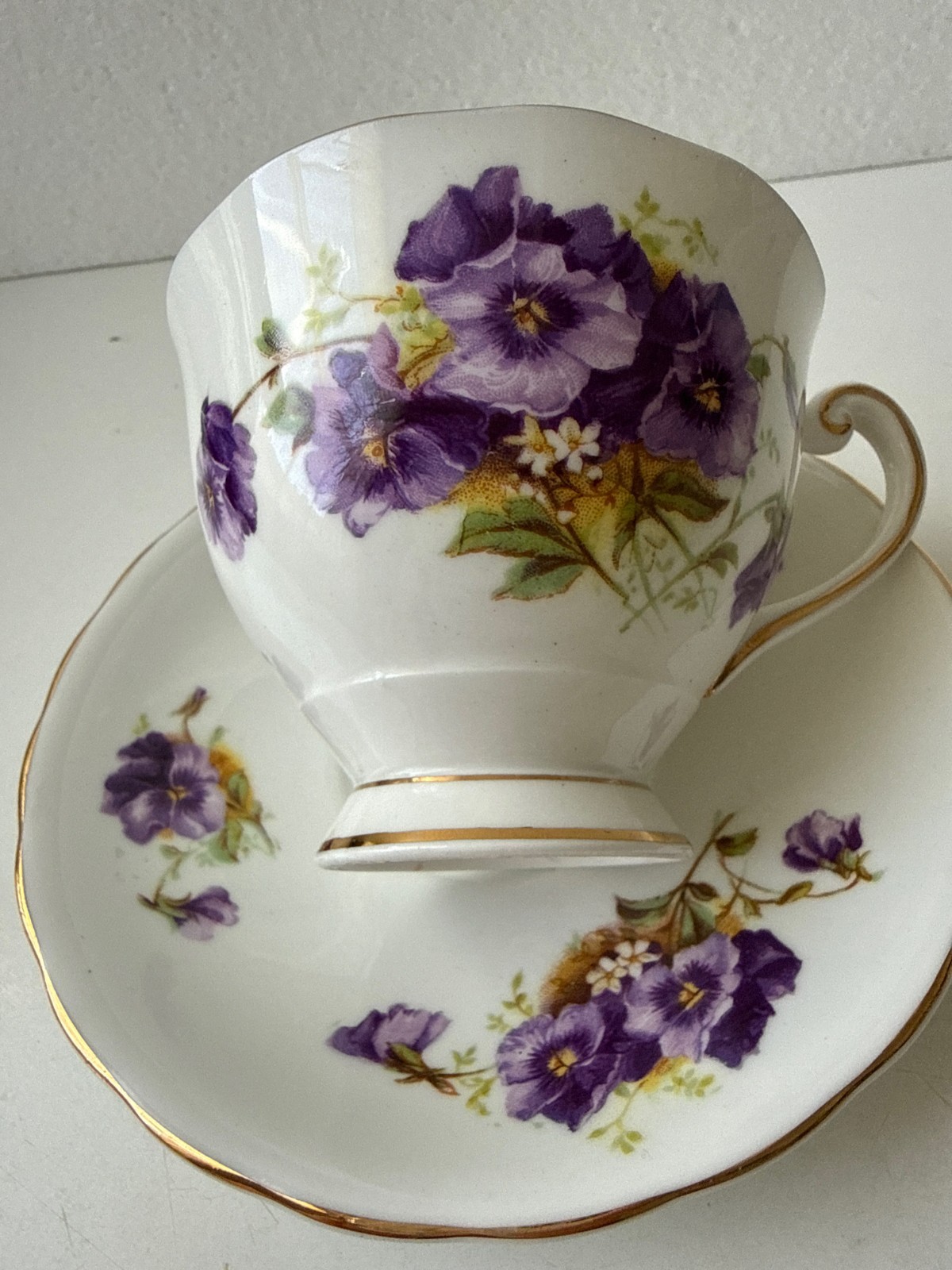 Vintage Clarence Bone China Teacup Saucer Set Purple Pansy Made In England