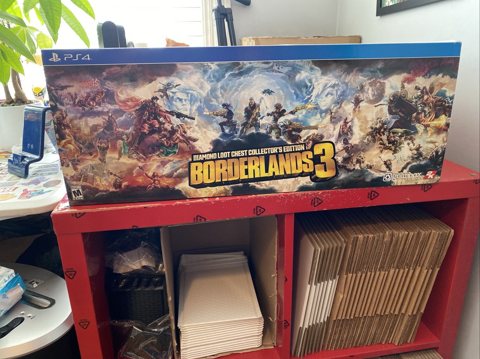 Borderlands 3 Diamond Loot Chest Collector's Edition PS4 (Playstation 4, 2019)