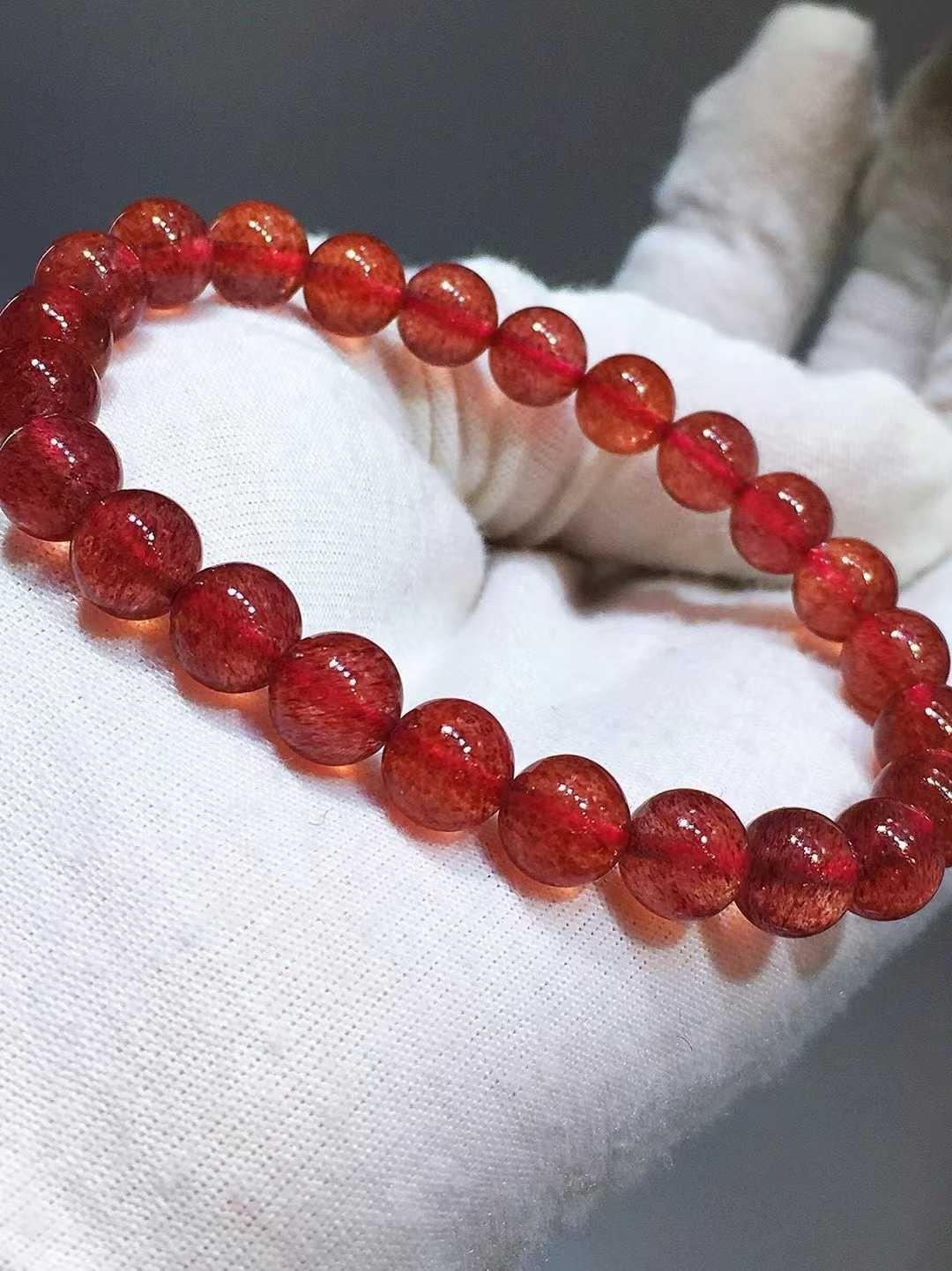 7.8mm Natural Beautiful Red Strawberry Quartz Crystal Beads Bracelet 7.8mm Natural Beautiful Red Strawberry Quartz Crystal Beads Bracelet