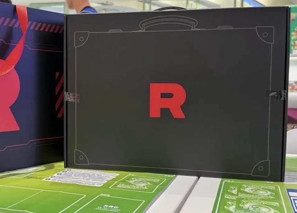 【Fastest ship！】2026 Pokémon TCG CHN R The Rockets' Grand Vision  Gift Box MW51