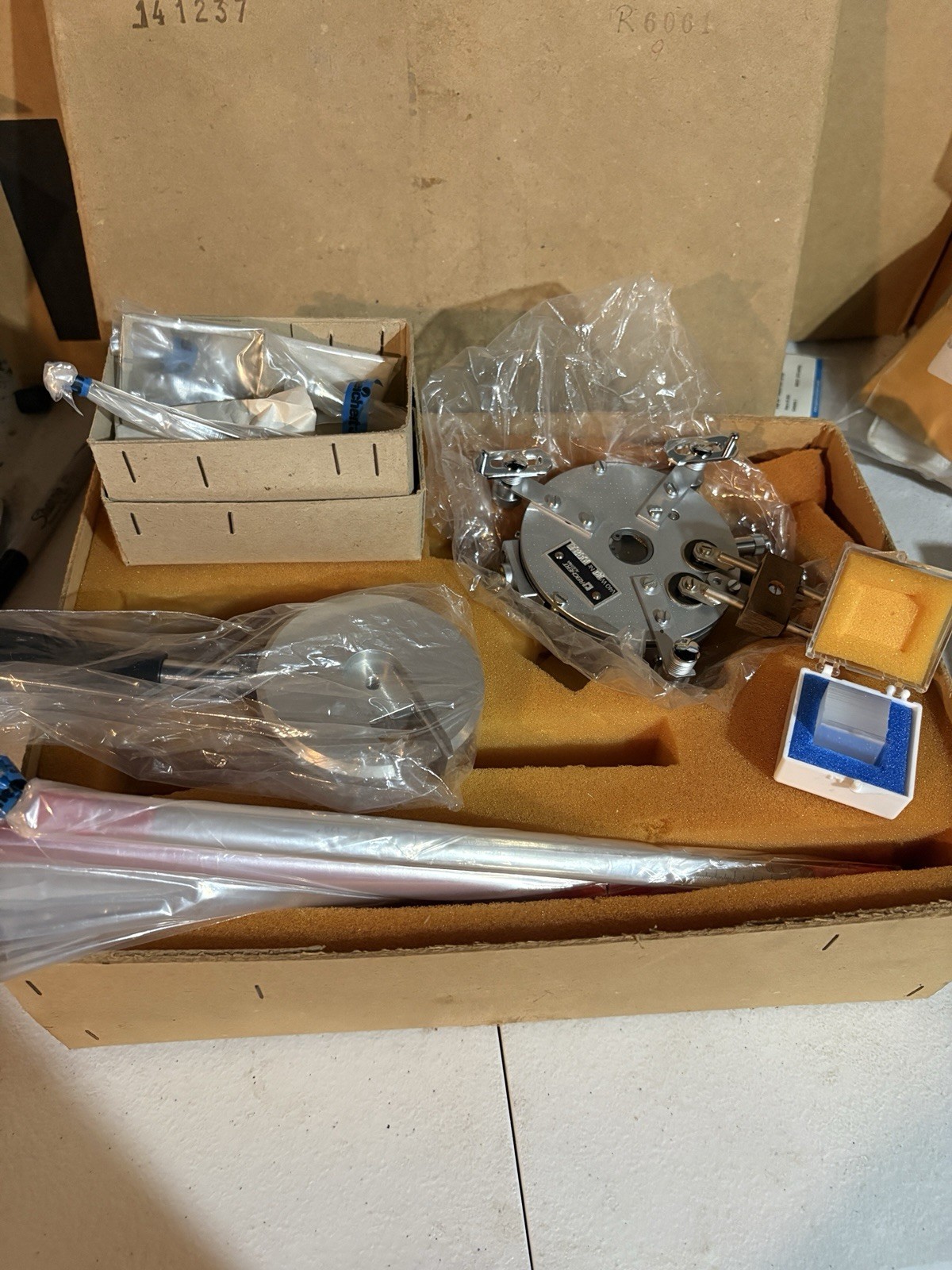 Reichert Austria V40 W60 R6061 Microscope Stage Assembly NOS Vintage