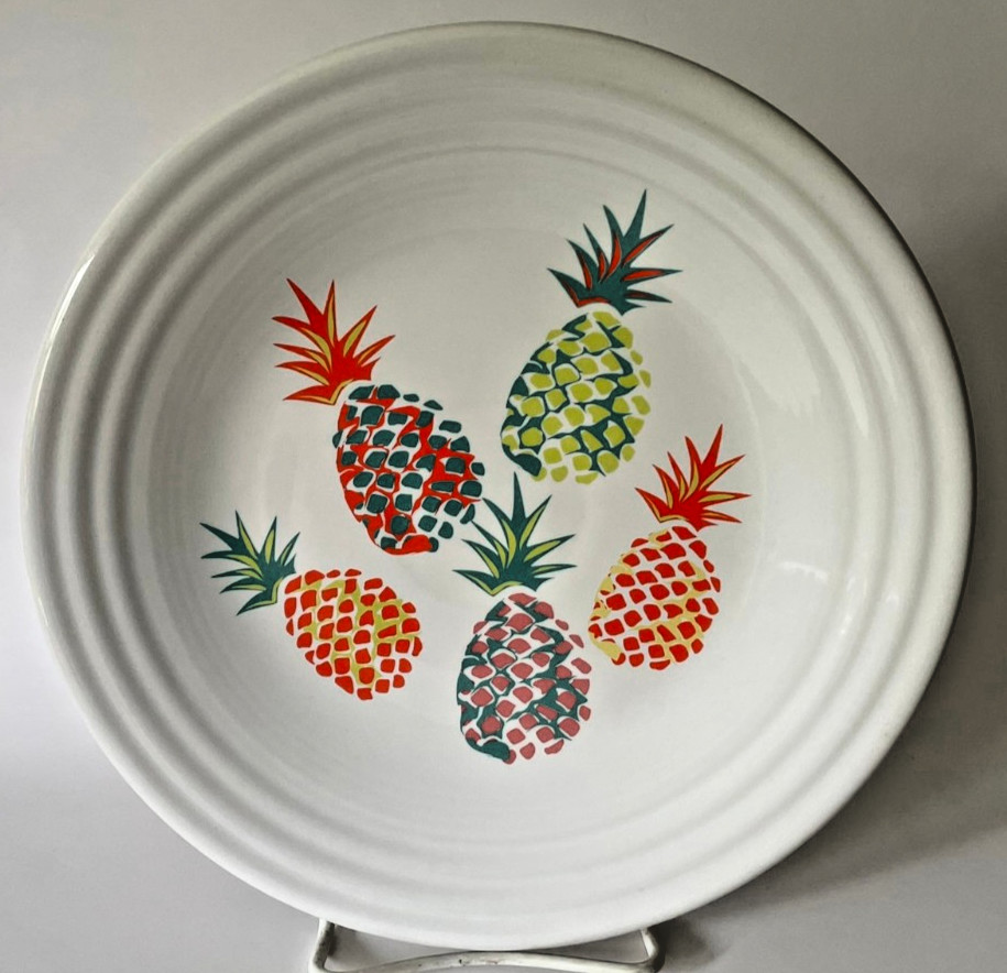 Fiesta White Pineapple Luncheon Plate 9\