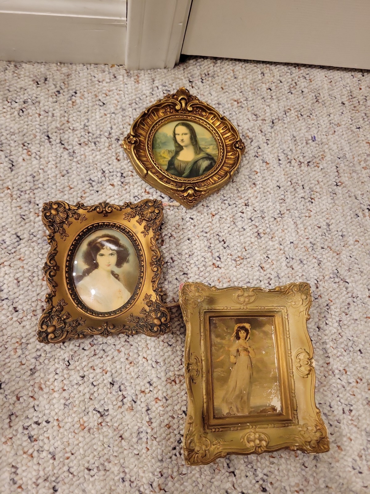 Vintage One Cameo Creations And Two Other Mini Framed Pictures Vintage One Cameo Creations And Two Other Mini Framed Pictures