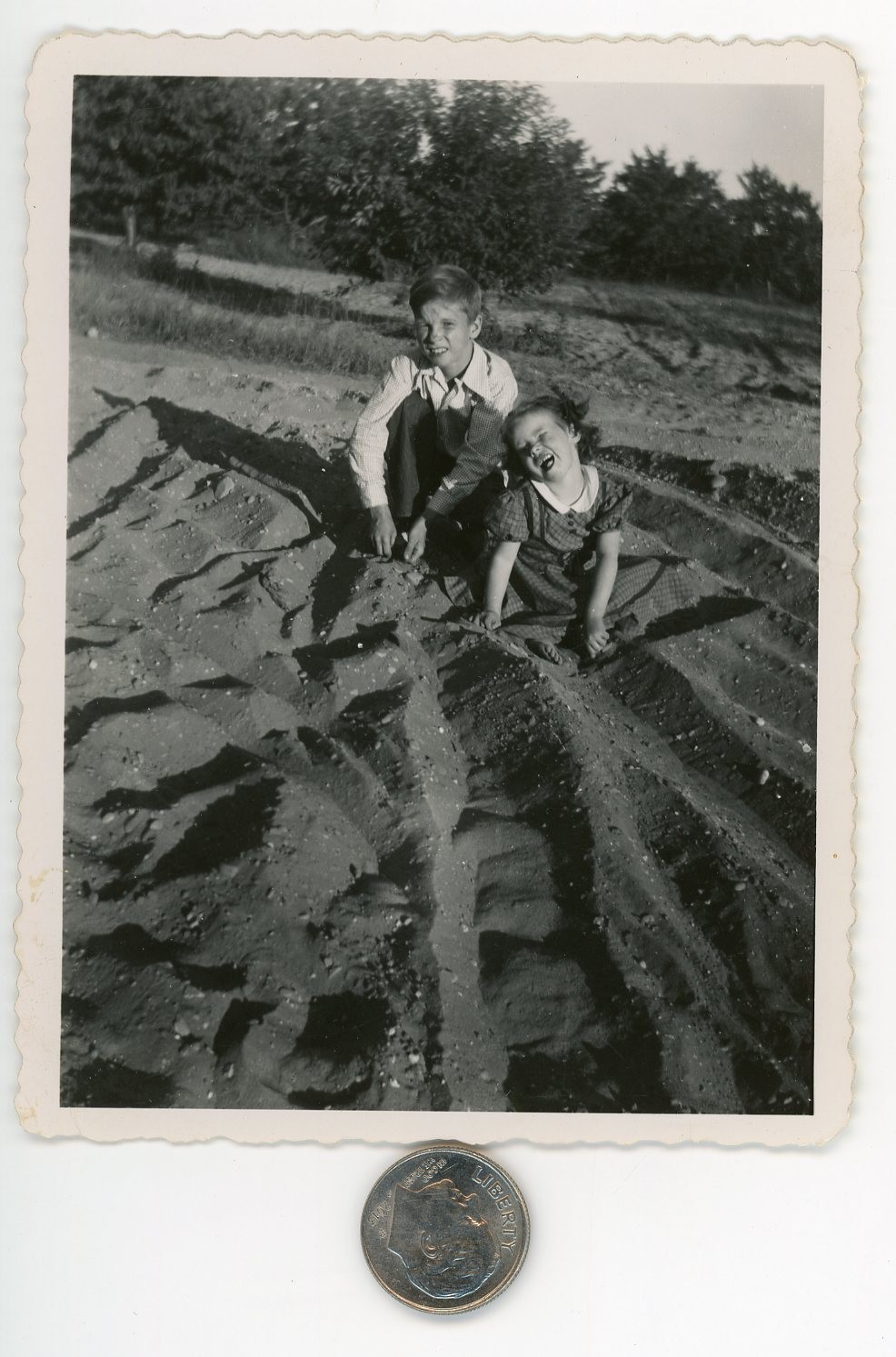 Vintage 1948 photo / Bored Demented Farm Kids Create Diorama of Plate Tectonics