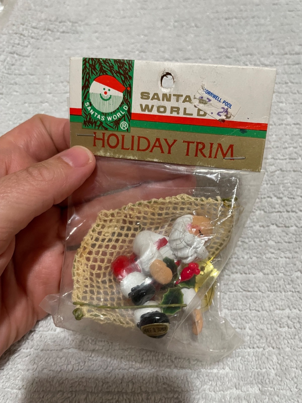 VTG Santa\'s World Santa in a Hammock Plastic Ornament in Package